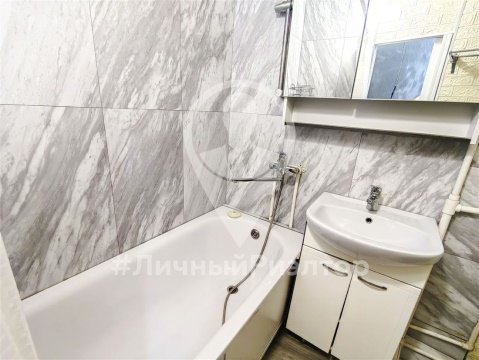4-к квартира, 3/9 эт., 66м²