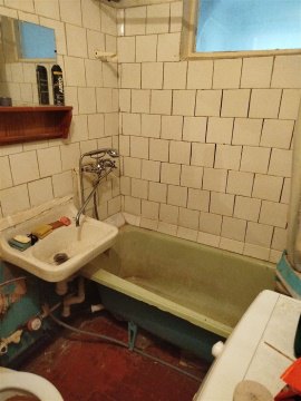 3-к квартира, 2/4 эт., 39м²