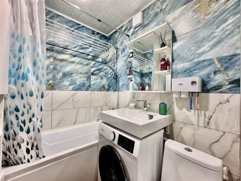 2-к квартира, 3/4 эт., 45м²