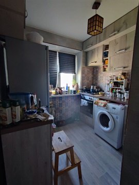 2-к квартира, 5/5 эт., 42м²