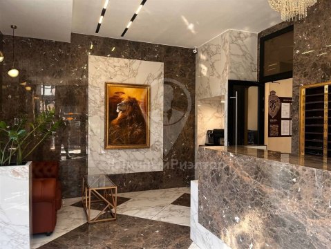 2-к квартира, 4/4 эт., 157м²