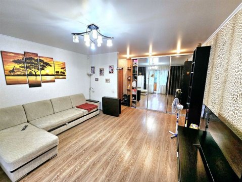 3-к квартира, 4/10 эт., 66м²