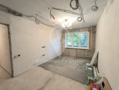 2-к квартира, 4/5 эт., 49м²