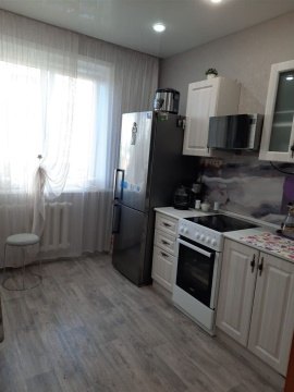 4-к квартира, 2/10 эт., 82м²