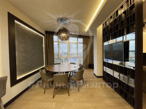 1-к квартира, 15/15 эт., 200м²