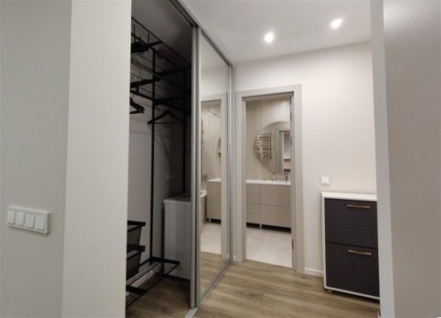 2-к квартира, 17/25 эт., 49м²