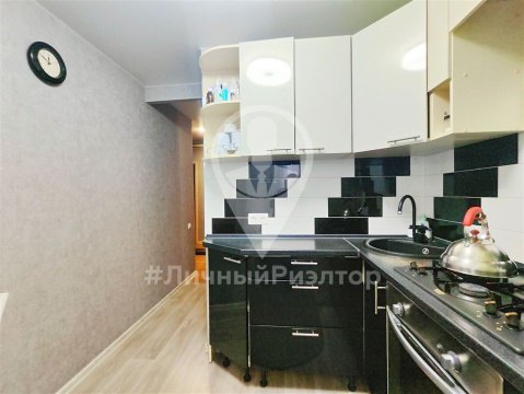 2-к квартира, 7/9 эт., 45м²