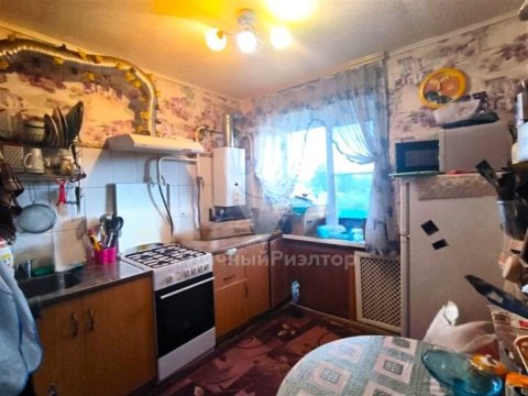 2-к квартира, 4/4 эт., 42м²
