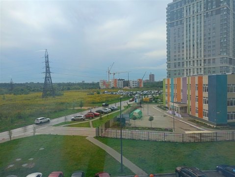 1-к квартира, 4/25 эт., 42м²