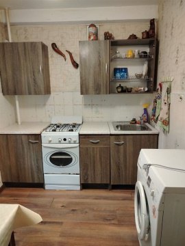 3-к квартира, 2/5 эт., 59м²