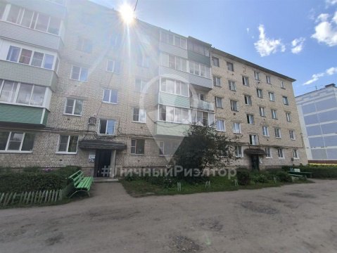 2-к квартира, 5/5 эт., 44м²