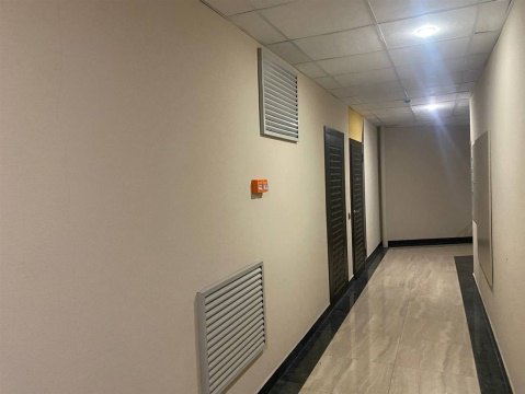 2-к квартира, 6/18 эт., 60м²