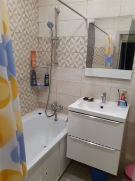 1-к квартира, 4/10 эт., 41м²