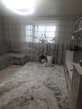 4-к квартира, 2/10 эт., 82м²