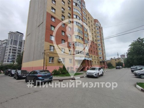 2-к квартира, 3/10 эт., 57м²