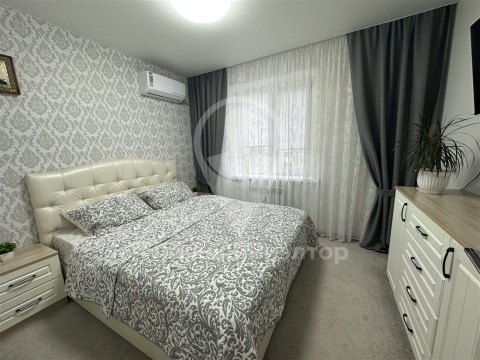 3-к квартира, 5/5 эт., 60м²