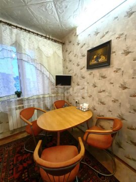 3-к квартира, 8/9 эт., 72м²