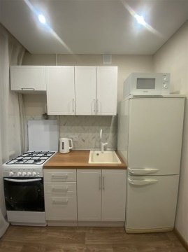 2-к квартира, 3/5 эт., 43м²