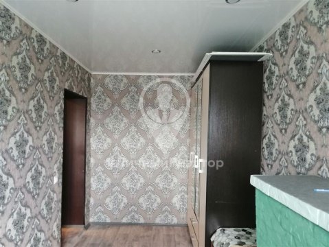 3-к квартира, 1/2 эт., 50м²