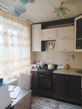 2-к квартира, 5/5 эт., 44м²