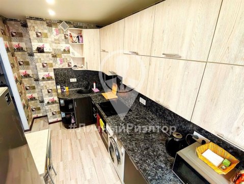 1-к квартира, 8/18 эт., 28м²