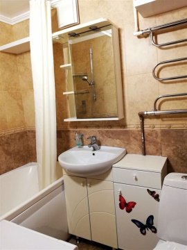 2-к квартира, 3/5 эт., 42м²