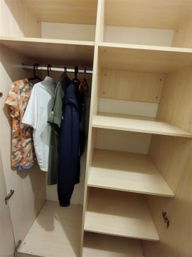 1-к квартира, 3/24 эт., 42м²