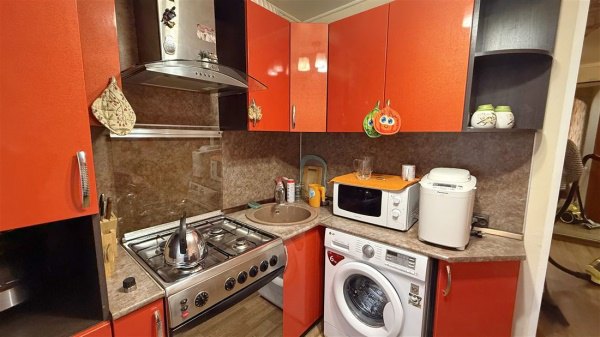 3-к квартира, 5/5 эт., 65м²