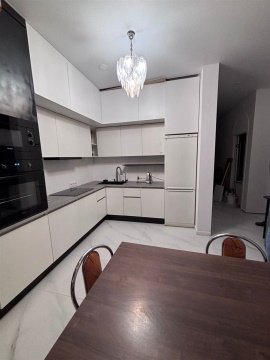 2-к квартира, 6/18 эт., 44м²