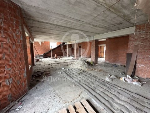 Дом 504м², участок 15 сот.