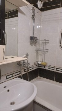 2-к квартира, 4/9 эт., 48м²