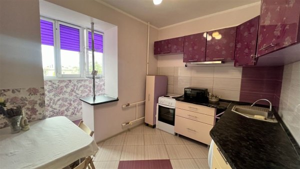 2-к квартира, 5/7 эт., 56м²