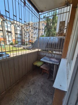 2-к квартира, 1/5 эт., 50м²