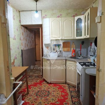 3-к квартира, 1/9 эт., 53м²