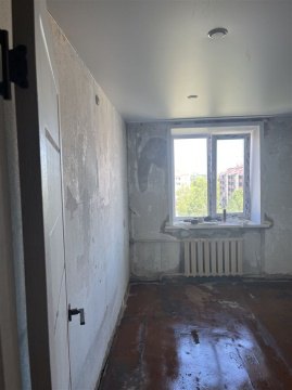 3-к квартира, 5/5 эт., 65м²