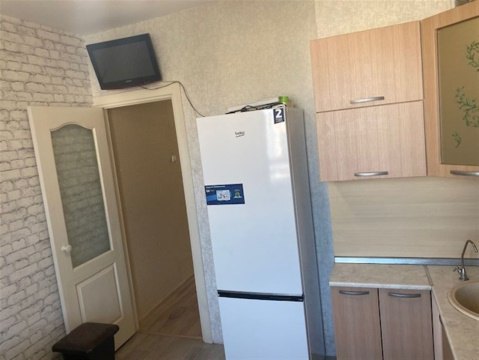 1-к квартира, 10/10 эт., 40м²