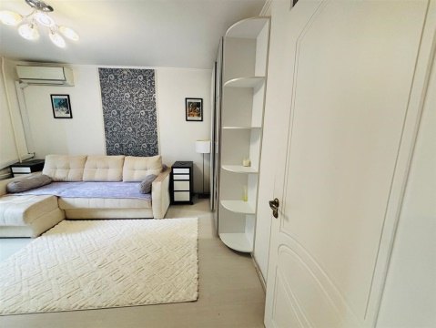 2-к квартира, 7/12 эт., 40м²