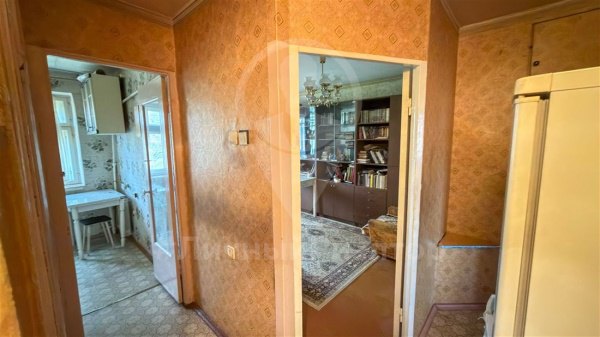 2-к квартира, 5/5 эт., 44м²