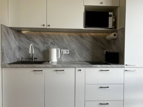 1-к квартира, 6/30 эт., 40м²