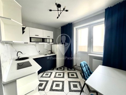 1-к квартира, 8/18 эт., 33м²