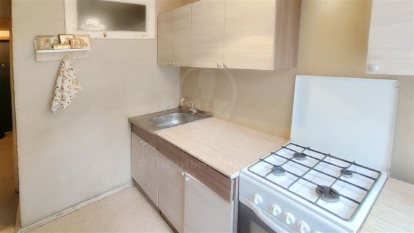 1-к квартира, 2/5 эт., 30м²