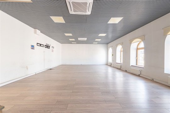 3-к квартира, 5/6 эт., 181м²