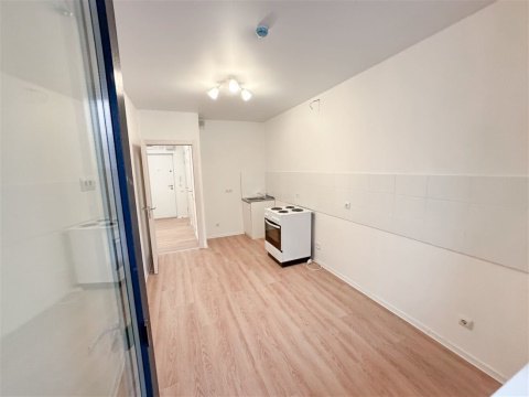 3-к квартира, 3/26 эт., 69м²