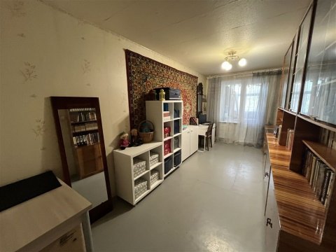 3-к квартира, 5/9 эт., 63м²