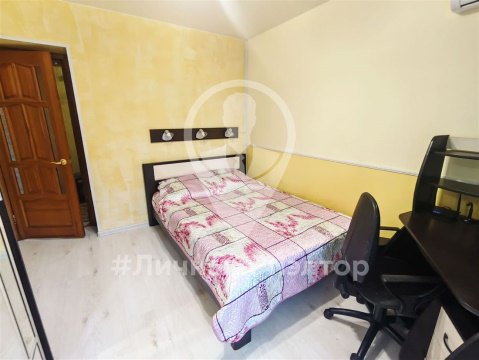 2-к квартира, 5/5 эт., 47м²