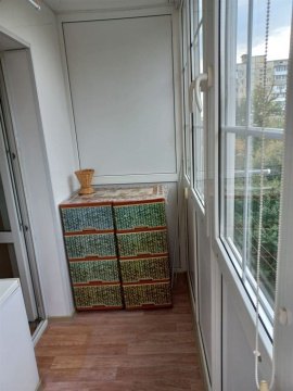 3-к квартира, 4/5 эт., 58м²