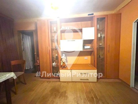 3-к квартира, 1/5 эт., 43м²