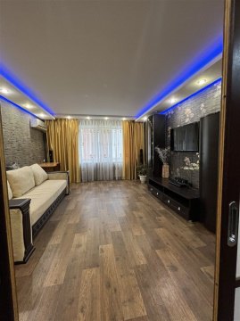 2-к квартира, 2/6 эт., 62м²