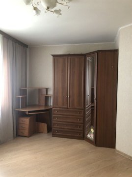 2-к квартира, 3/17 эт., 69м²