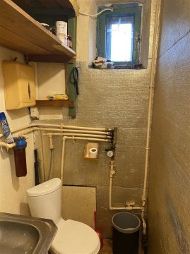 3-к квартира, 1/2 эт., 62м²